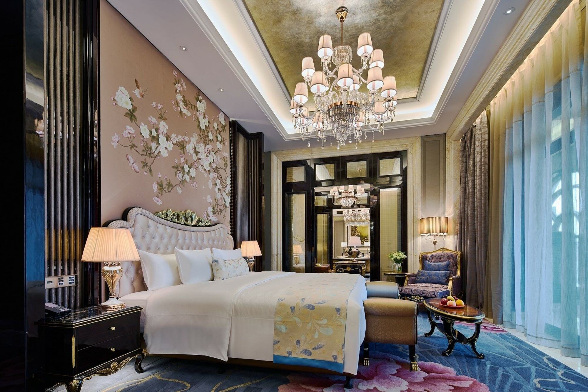 Wanda Realm Qingdao Movie Metropolis Hotel Bagian luar foto