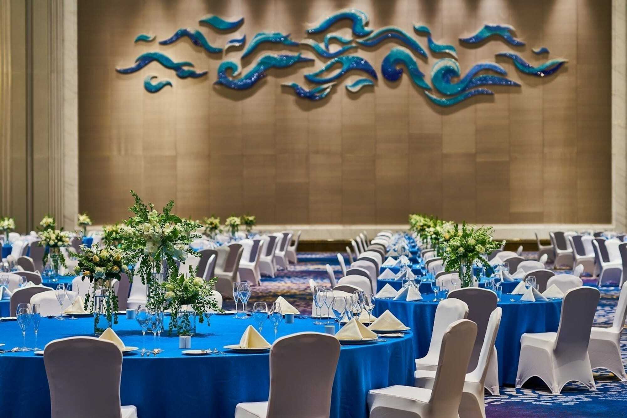 Wanda Realm Qingdao Movie Metropolis Hotel Bagian luar foto